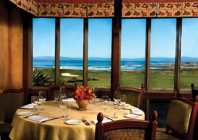 Pèppoli at Pebble Beach, an ocean-view table overlooking the Spanish Bay golf links